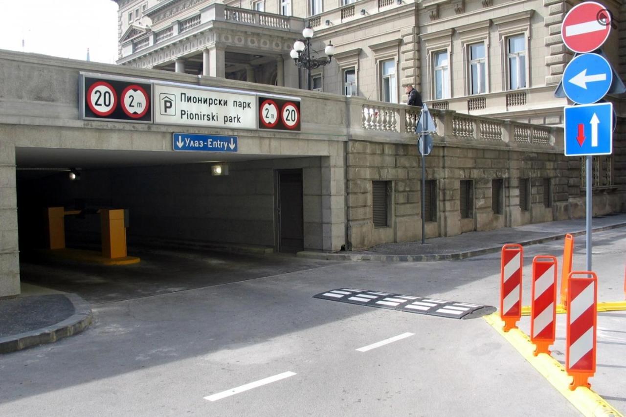 Appartamento Unca Belgrado Esterno foto